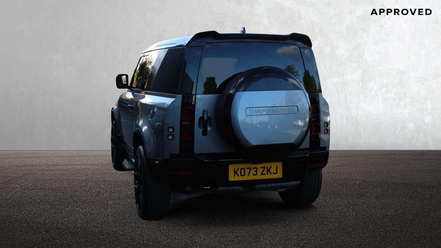 Used Land Rover Defender 90 2024 for sale - 76359800: Photo 2