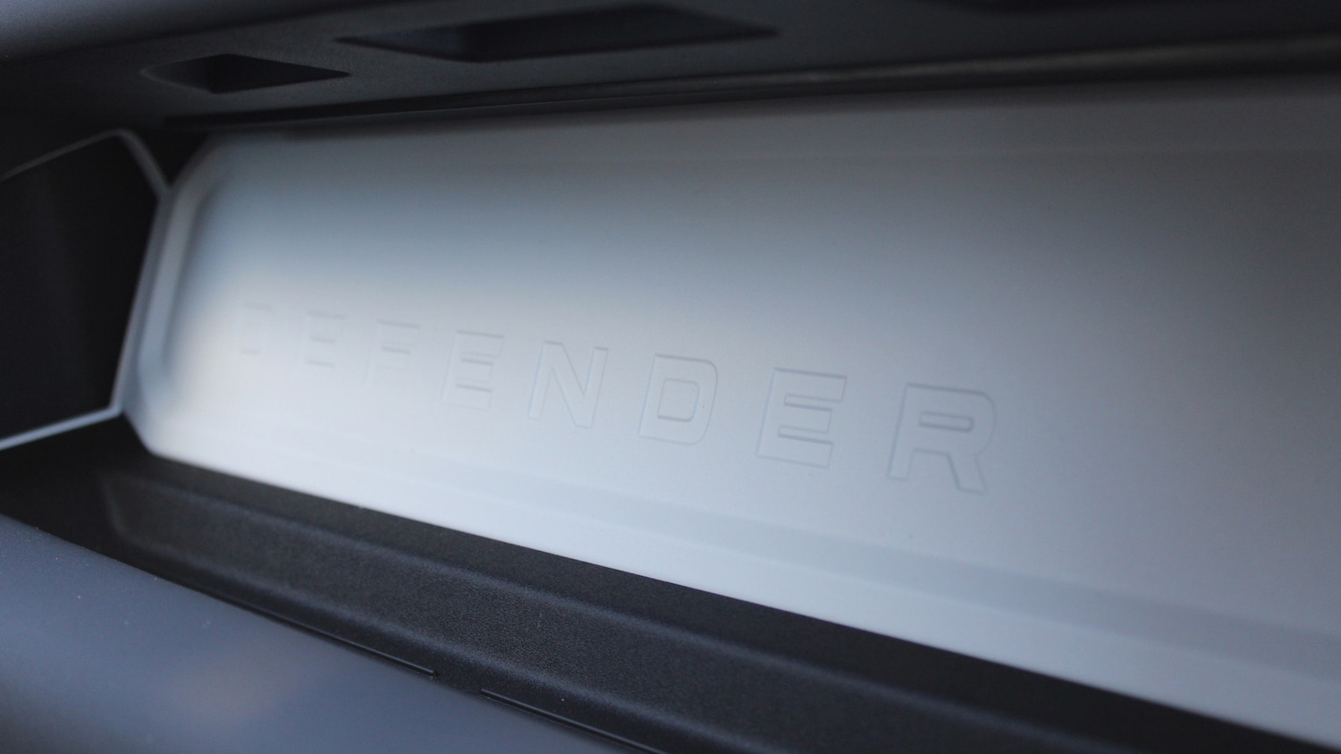 Used Land Rover Defender 90 2024 for sale - 76359800: Photo 25