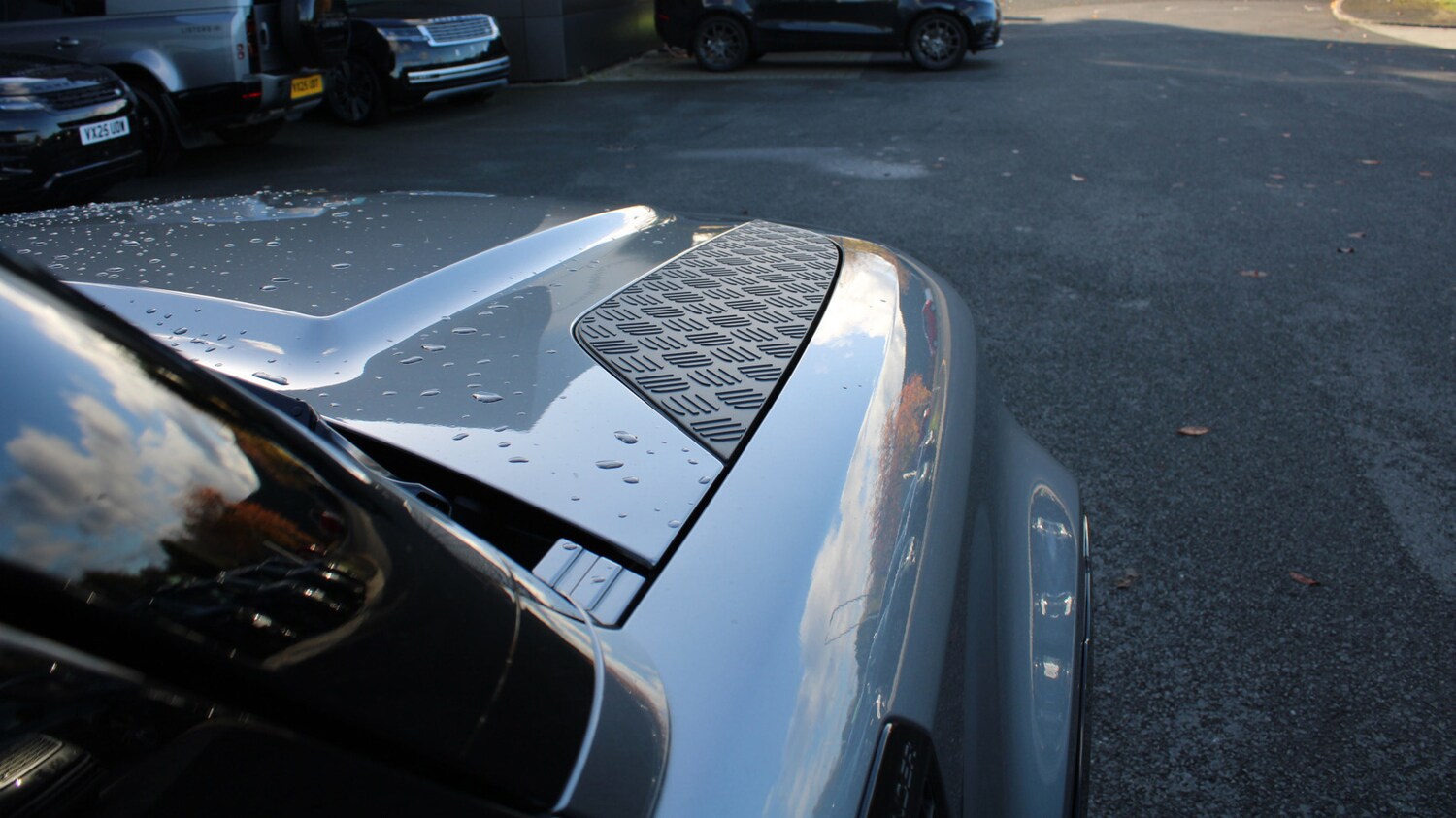 Used Land Rover Defender 90 2024 for sale - 76359800: Photo 28