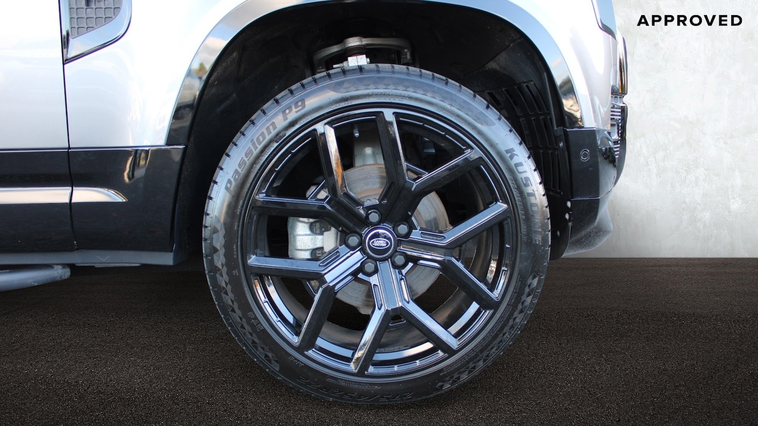 Used Land Rover Defender 90 2024 for sale - 76359800: Photo 7