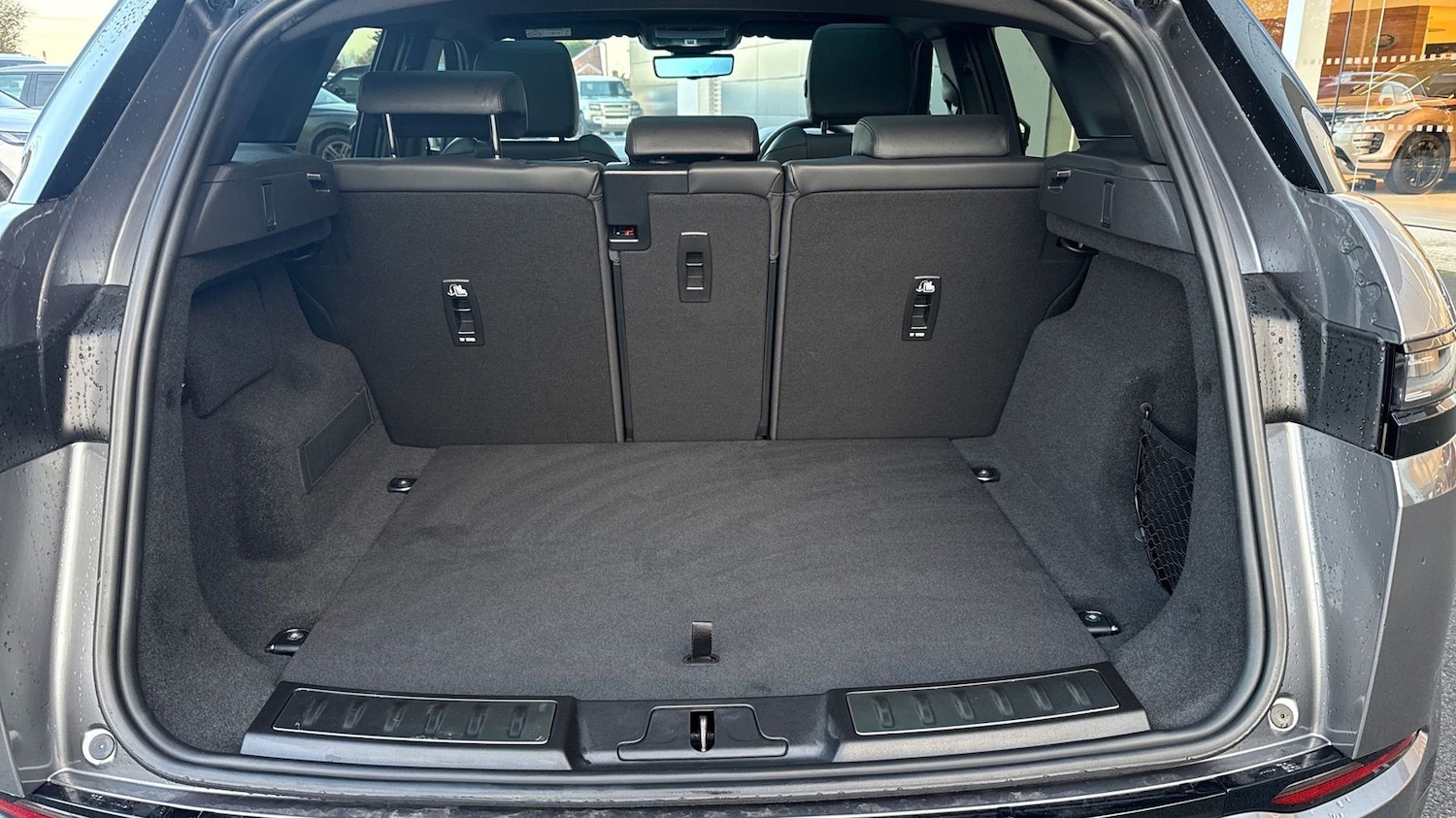 Used Land Rover Range Rover Evoque 2025 for sale - 76837694: Photo 10