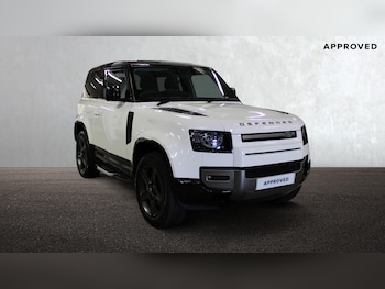 Used Land Rover Defender 2023 for sale - 75610309: Photo