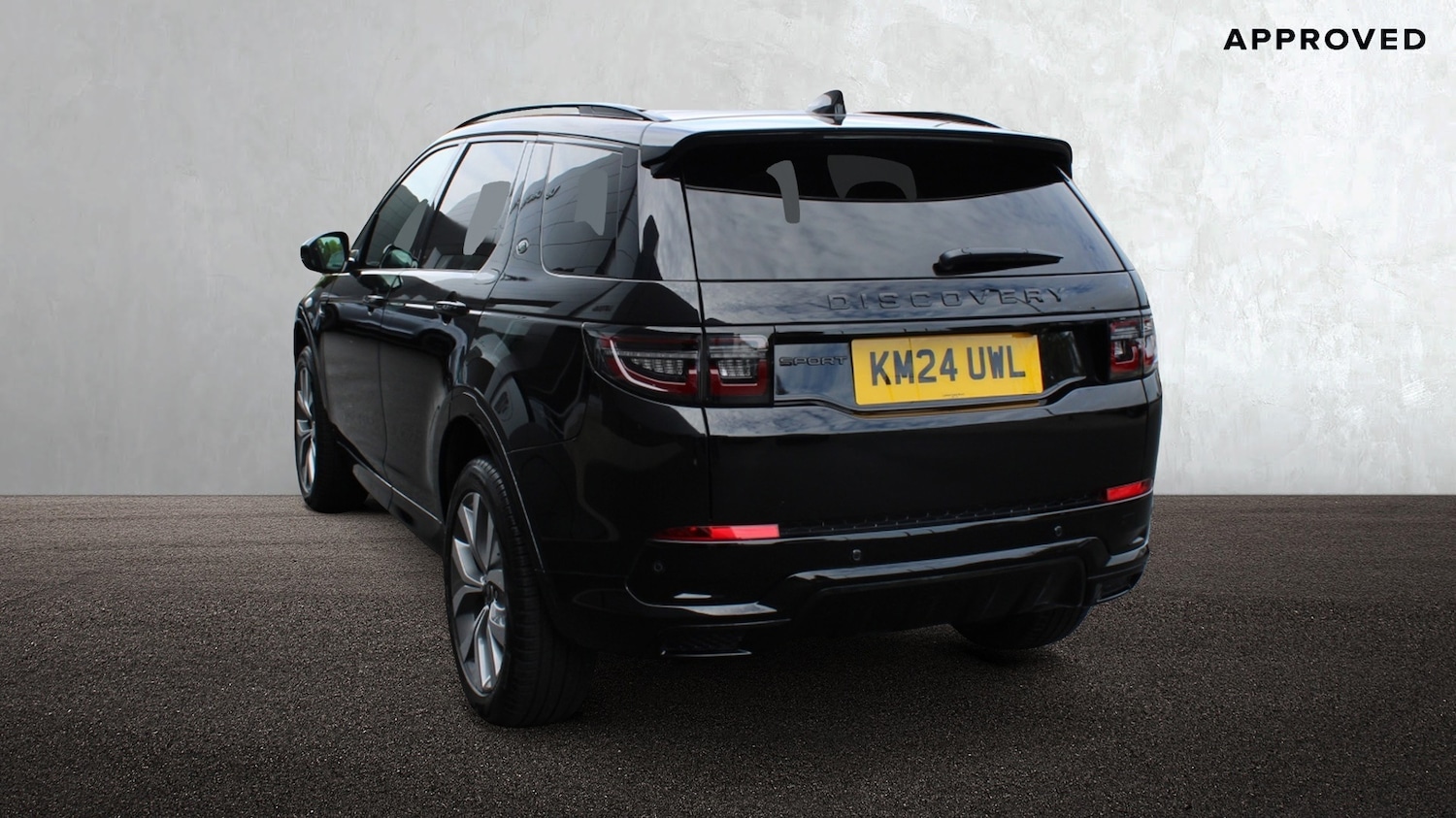 Used Land Rover Discovery Sport 2024 for sale - 76061667: Photo 2