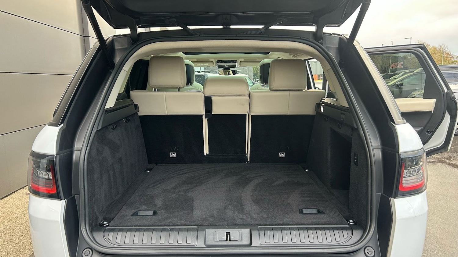 Used Land Rover Range Rover Sport 2021 for sale - 76800749: Photo 10