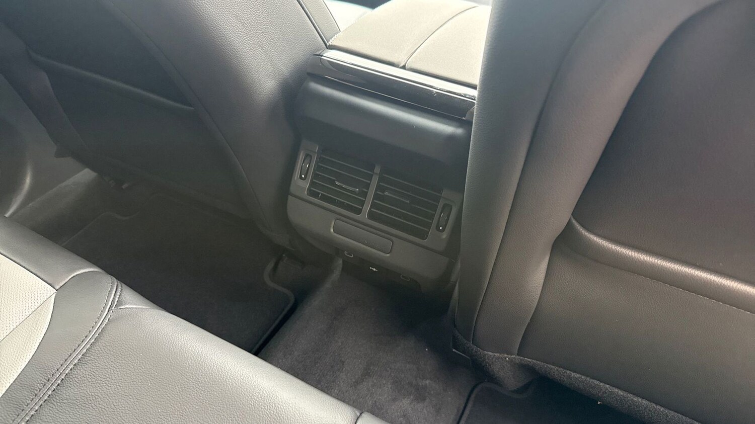 Used Land Rover Range Rover Evoque 2026 for sale - 78128776: Photo 18