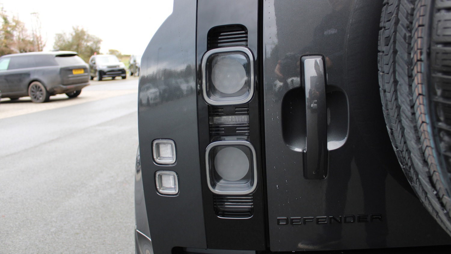 Used Land Rover Defender 2023 for sale - 76716725: Photo 19