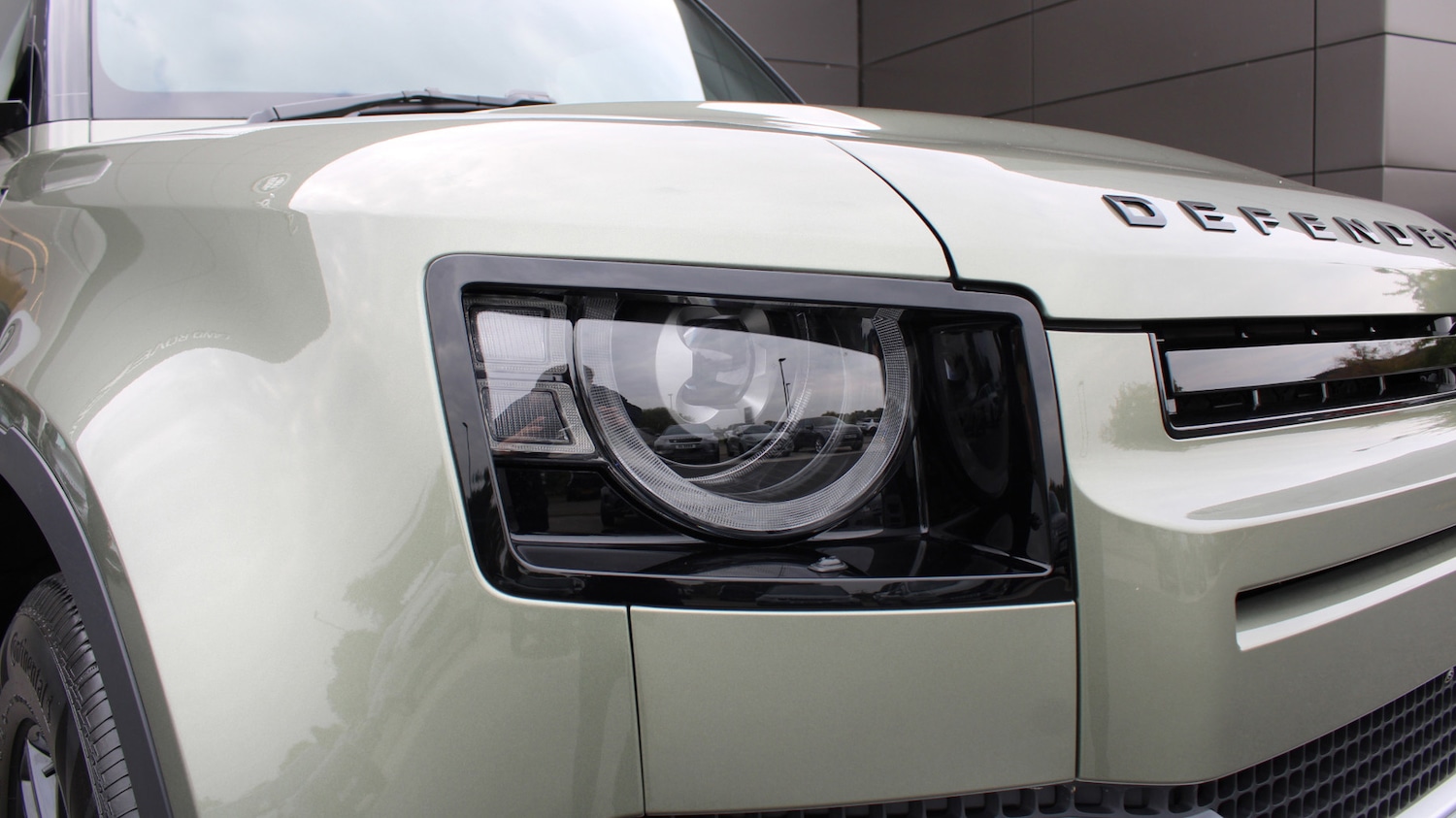Used Land Rover Defender 90 2025 for sale - 76095640: Photo 16