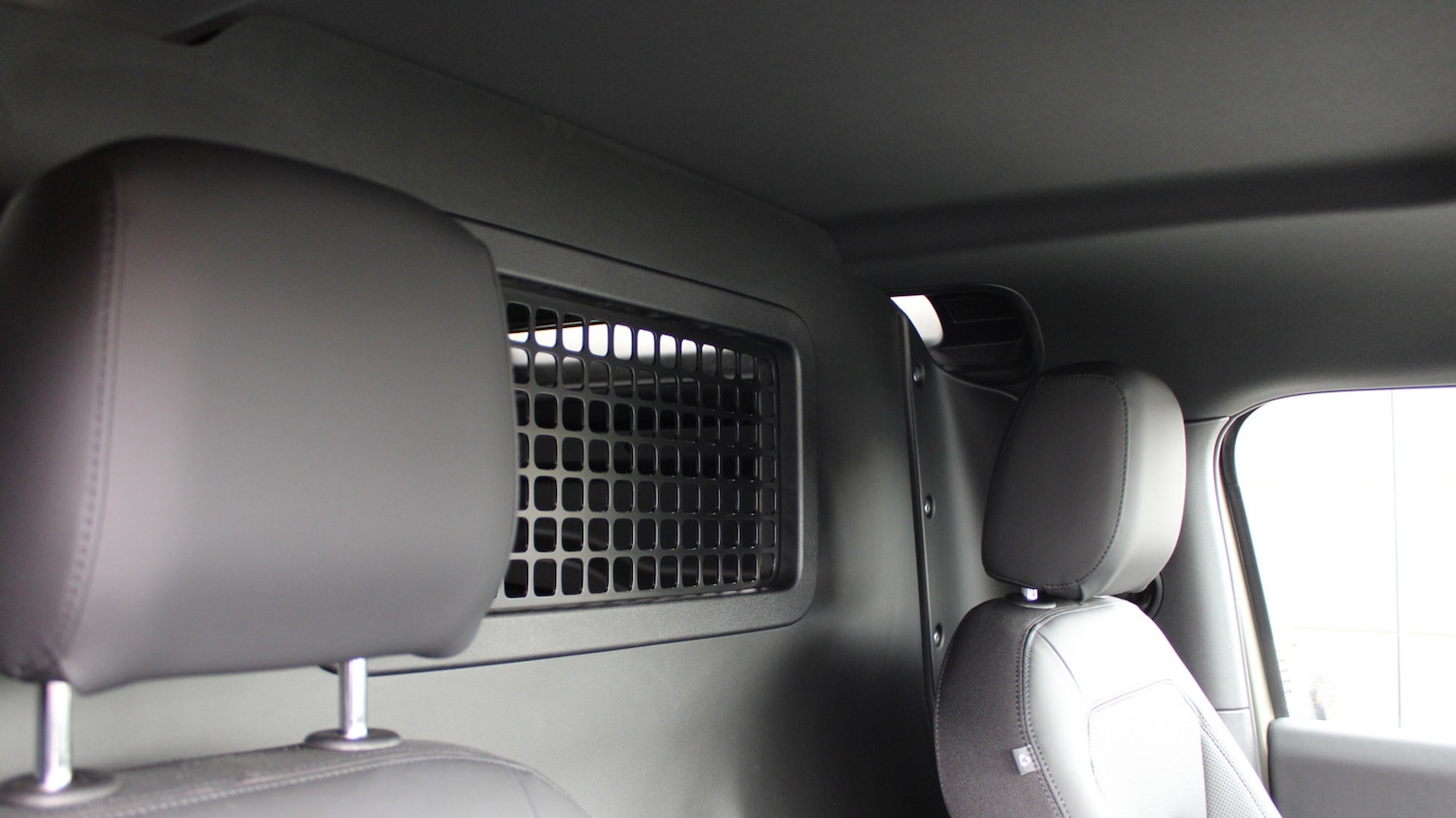 Used Land Rover Defender 90 2025 for sale - 76095640: Photo 19