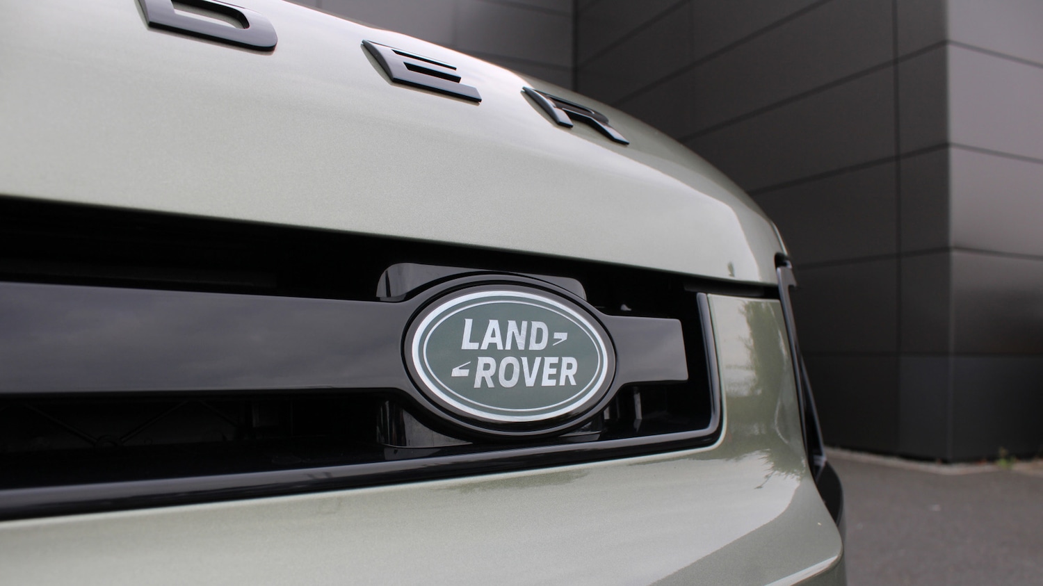 Used Land Rover Defender 90 2025 for sale - 76095640: Photo 29