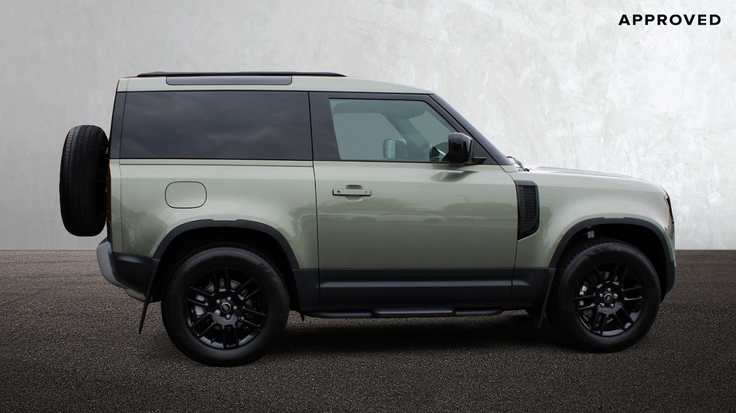 Used Land Rover Defender 90 2025 for sale - 76095640: Photo 5