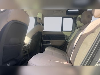 Used Land Rover Defender 90 2024 for sale - 77978868: Photo