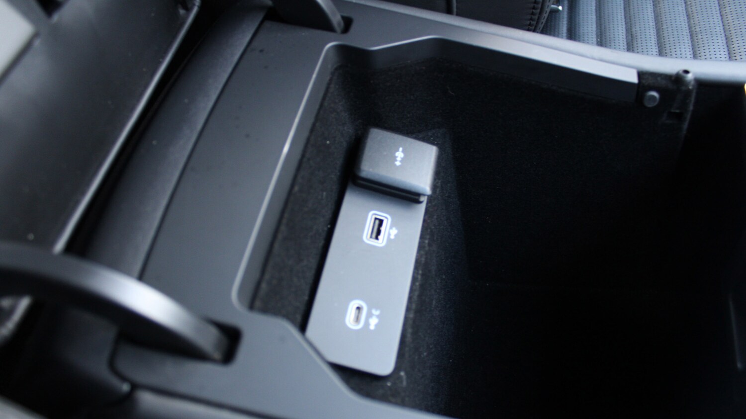 Used Land Rover Discovery Sport 2021 for sale - 76139703: Photo 29