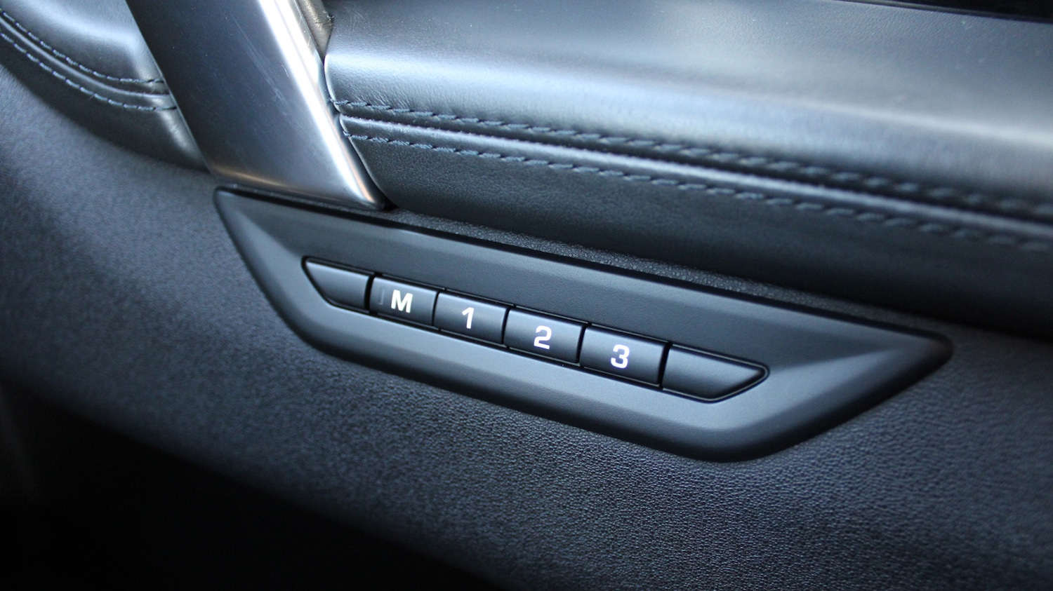 Used Land Rover Discovery Sport 2021 for sale - 76139703: Photo 30