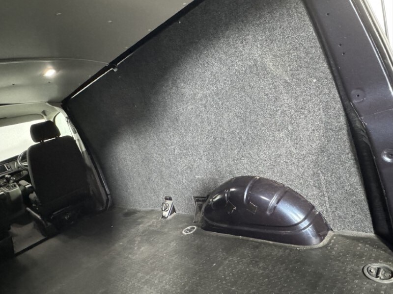 Used Volkswagen Transporter 2023 for sale - 77961851: Photo 29