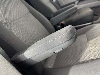 Used Volkswagen Transporter 2023 for sale - 77961851: Photo