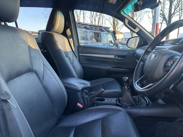 Used Toyota Hilux 2021 for sale - 77124115: Photo 21