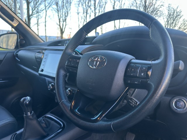 Used Toyota Hilux 2021 for sale - 77124115: Photo 25