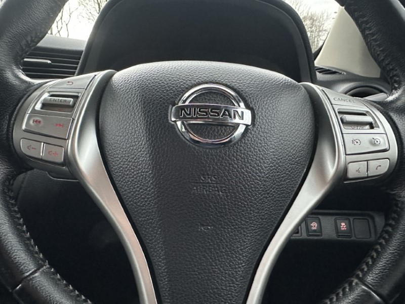 Used Nissan Navara 2021 for sale - 77339560: Photo 19