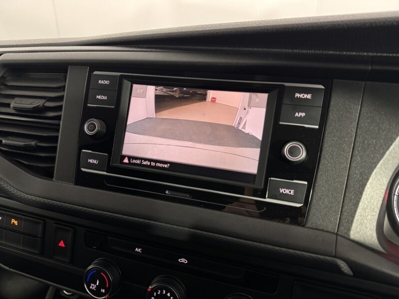 Used Volkswagen Transporter 2023 for sale - 77487133: Photo 33