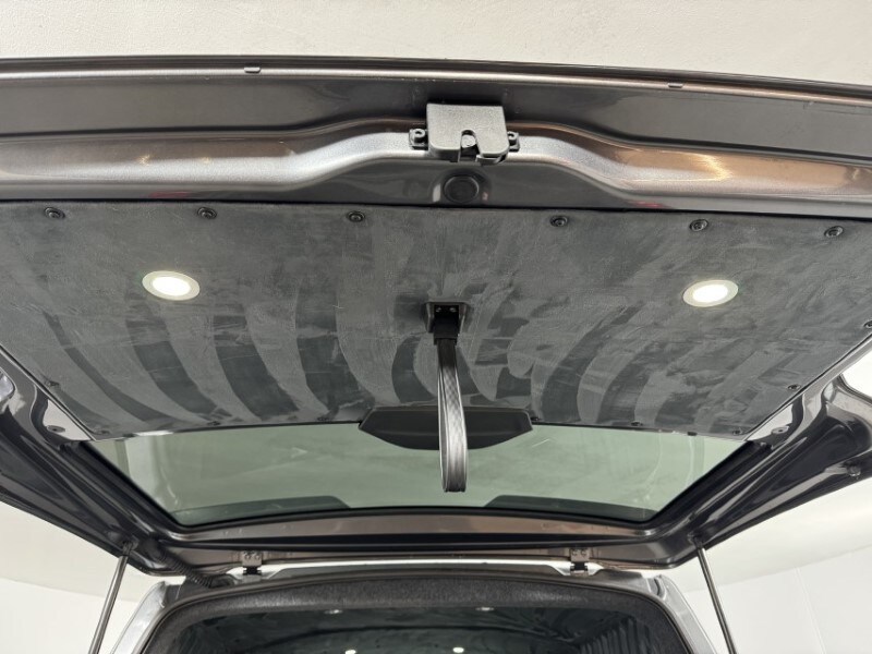 Used Volkswagen Transporter 2023 for sale - 77487133: Photo 41