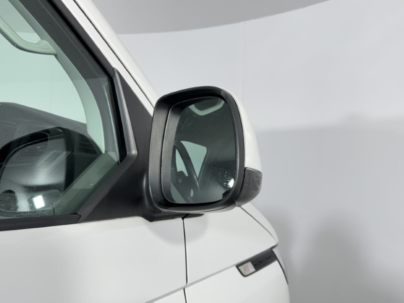 Used Volkswagen Transporter 2023 for sale - 77515958: Photo 35