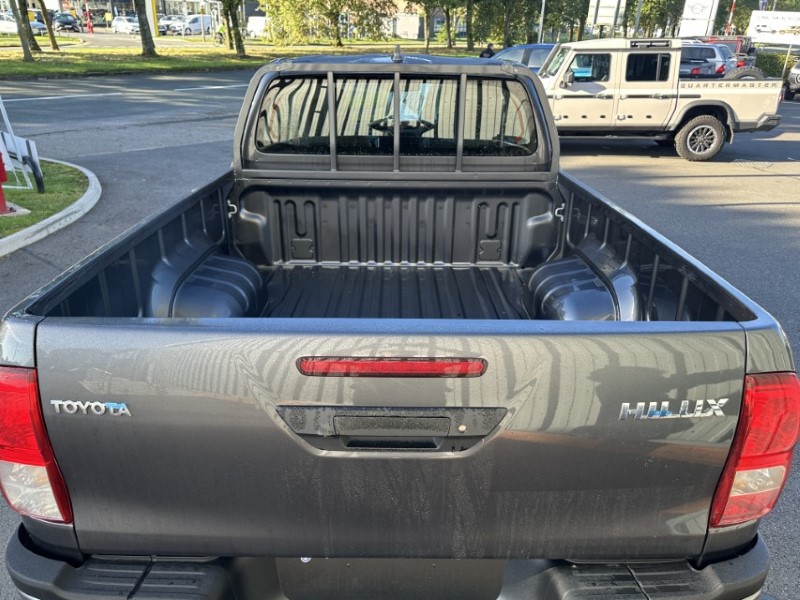 Used Toyota Hilux 2025 for sale - 76980944: Photo 11
