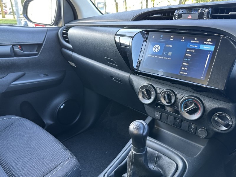 Used Toyota Hilux 2025 for sale - 76980944: Photo 29