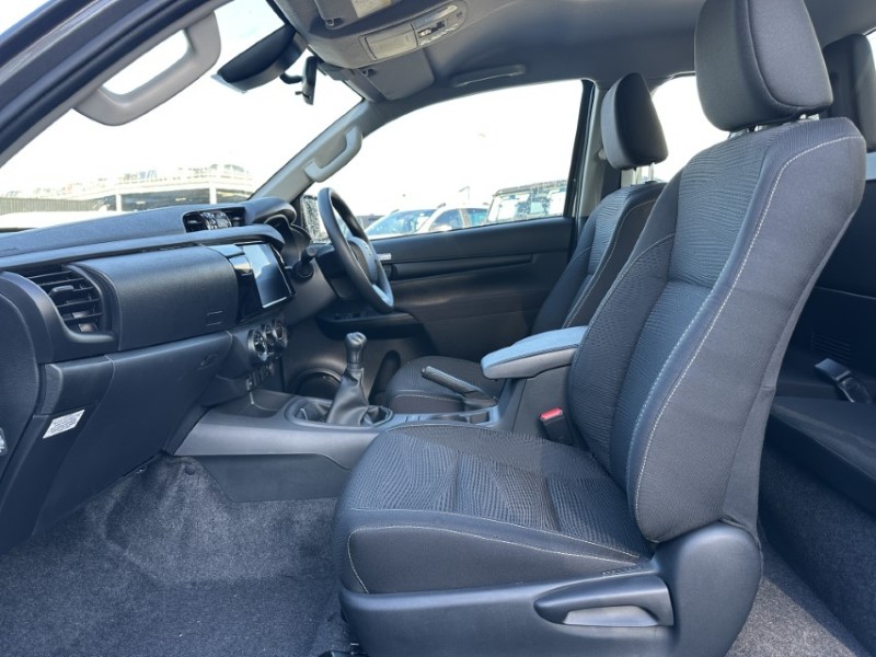 Used Toyota Hilux 2025 for sale - 76980944: Photo 3