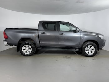 Used Toyota Hilux 2020 for sale - 78280873: Photo