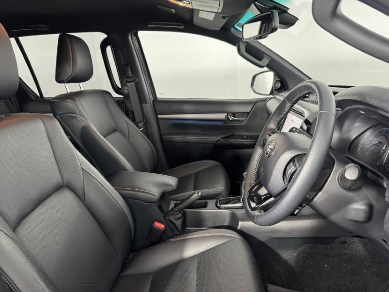 Used Toyota Hilux 2025 for sale - 77848251: Photo 11