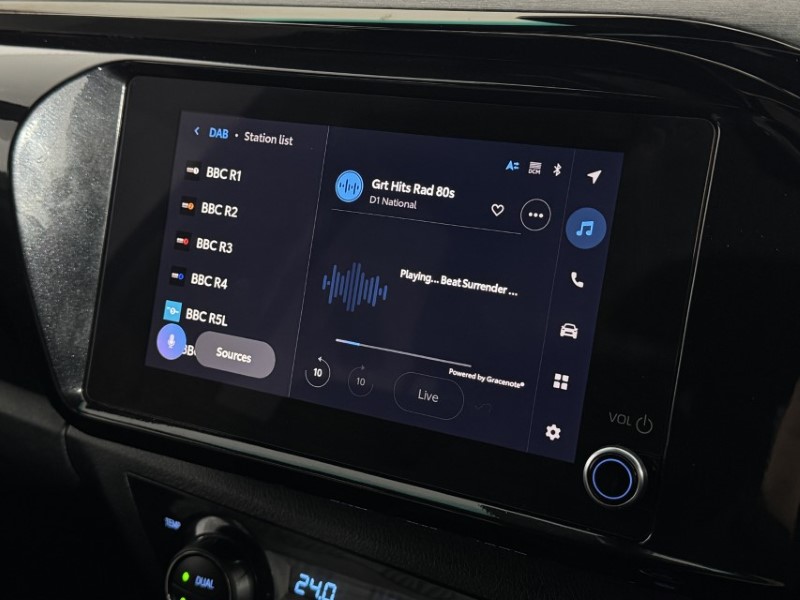 Used Toyota Hilux 2025 for sale - 77848251: Photo 24