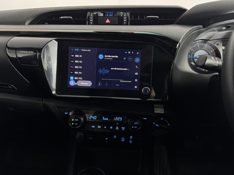 Used Toyota Hilux 2025 for sale - 77848251: Photo 9