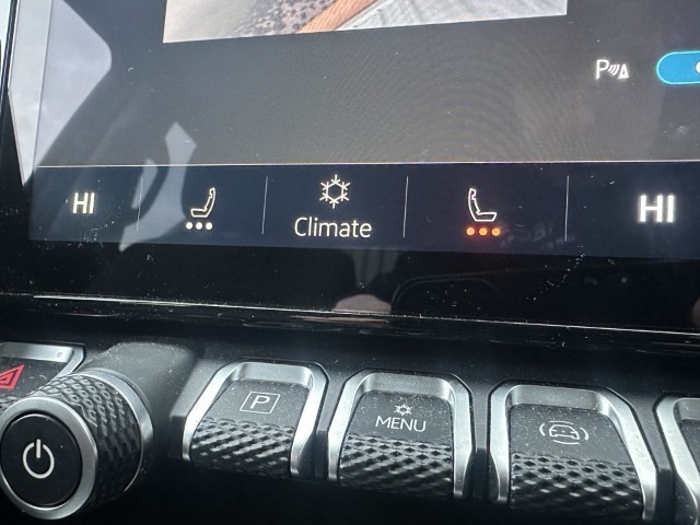 Used Volkswagen Amarok 2024 for sale - 77159181: Photo 15