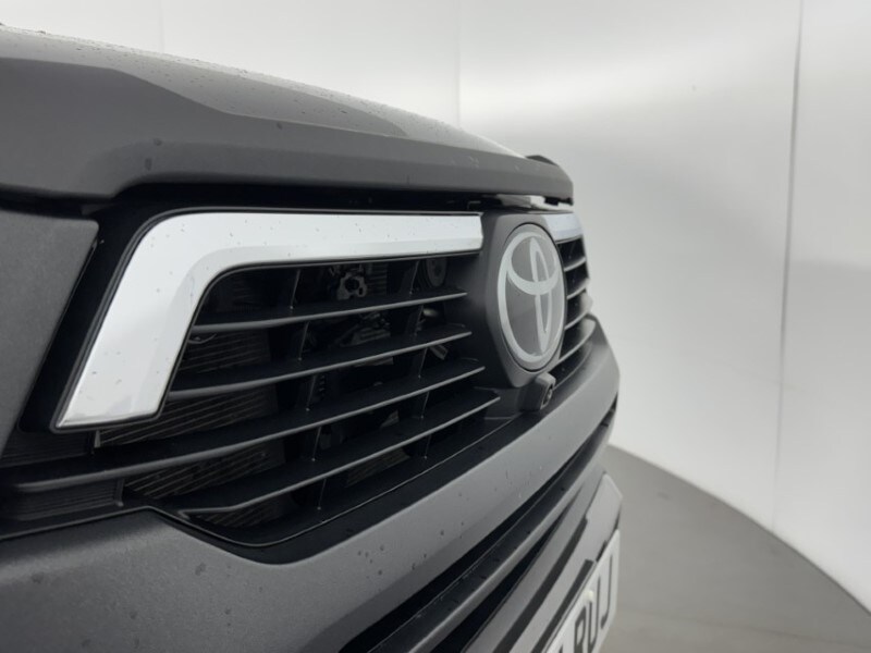 Used Toyota Hilux 2025 for sale - 78028108: Photo 33