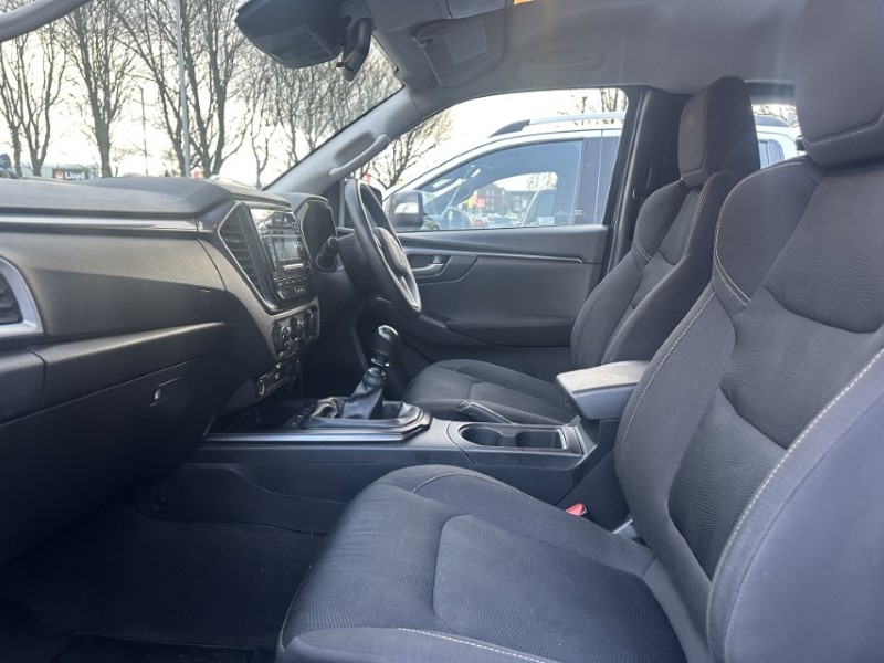 Used Isuzu D-Max 2022 for sale - 77406420: Photo 2