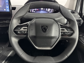 Used Peugeot Partner 2024 for sale - 78011180: Photo