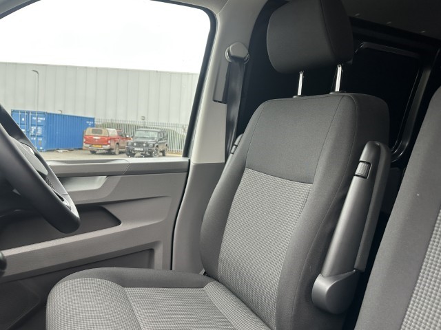 Used Volkswagen Transporter 2024 for sale - 77063482: Photo 15