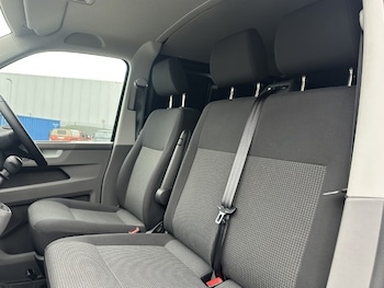 Used Volkswagen Transporter 2024 for sale - 77063482: Photo