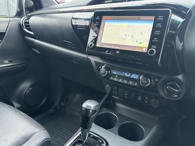 Used Toyota Hilux 2020 for sale - 77036173: Photo 27