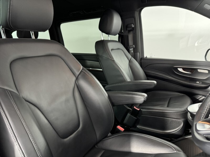 Used Mercedes-Benz V-Class 2023 for sale - 77789160: Photo 11