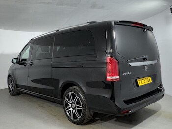 Used Mercedes-Benz V-Class 2023 for sale - 77789160: Photo