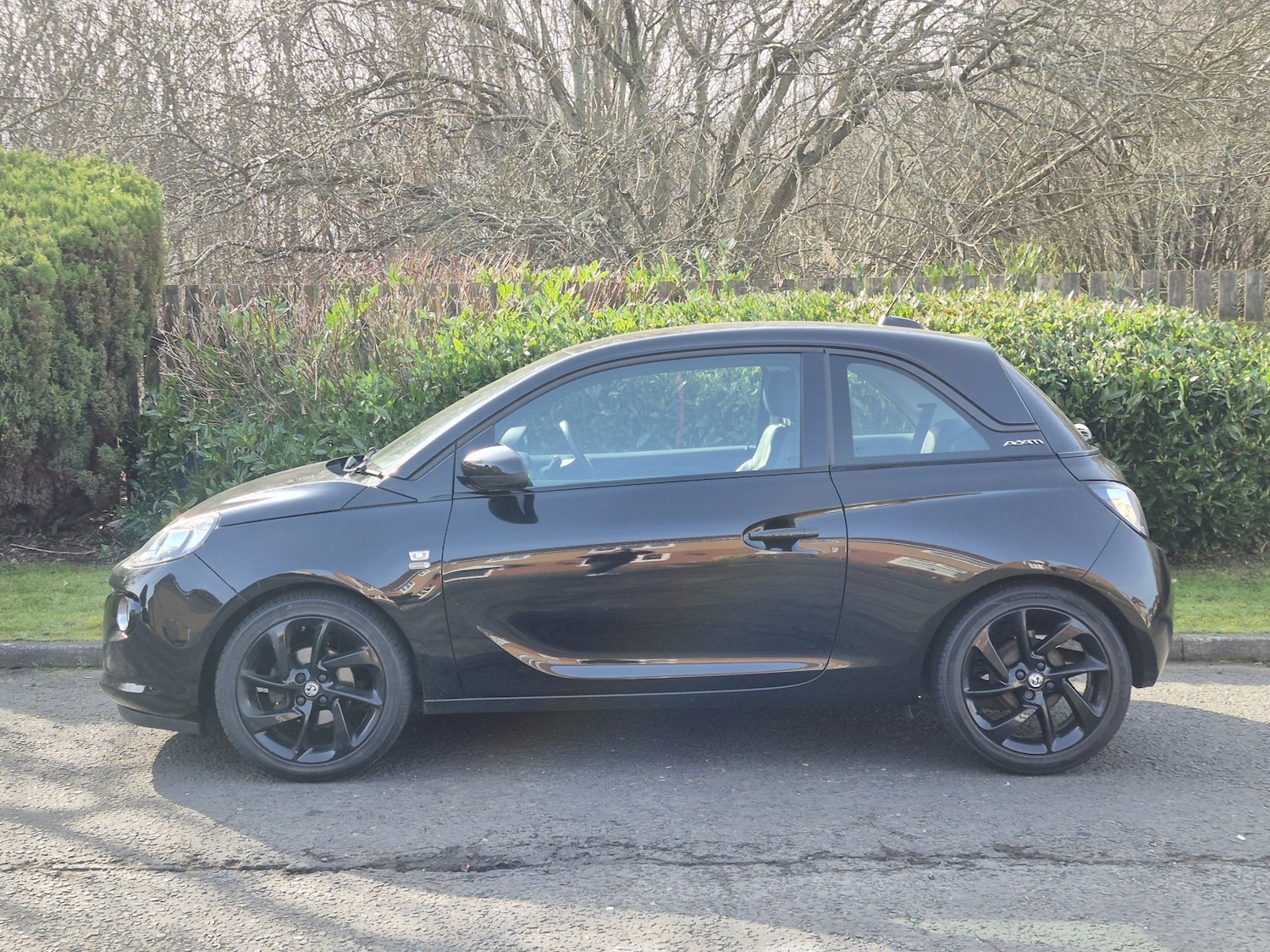 Used Vauxhall ADAM 2019 for sale - 77968822: Photo 2