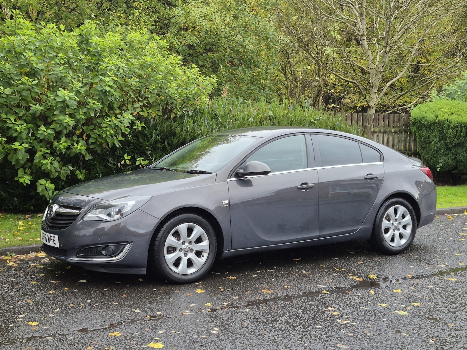 Used Vauxhall Insignia 2016 for sale - 77166103: Photo 2