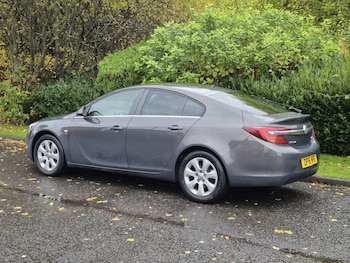 Used Vauxhall Insignia 2016 for sale - 77166103: Photo