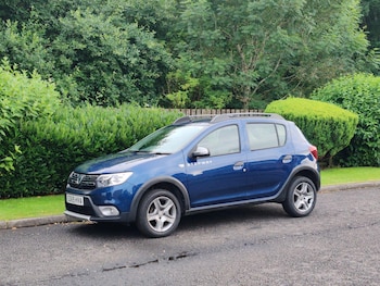 2019 - 0.9 Stepway Essential TCe 90 MY18 5-Door