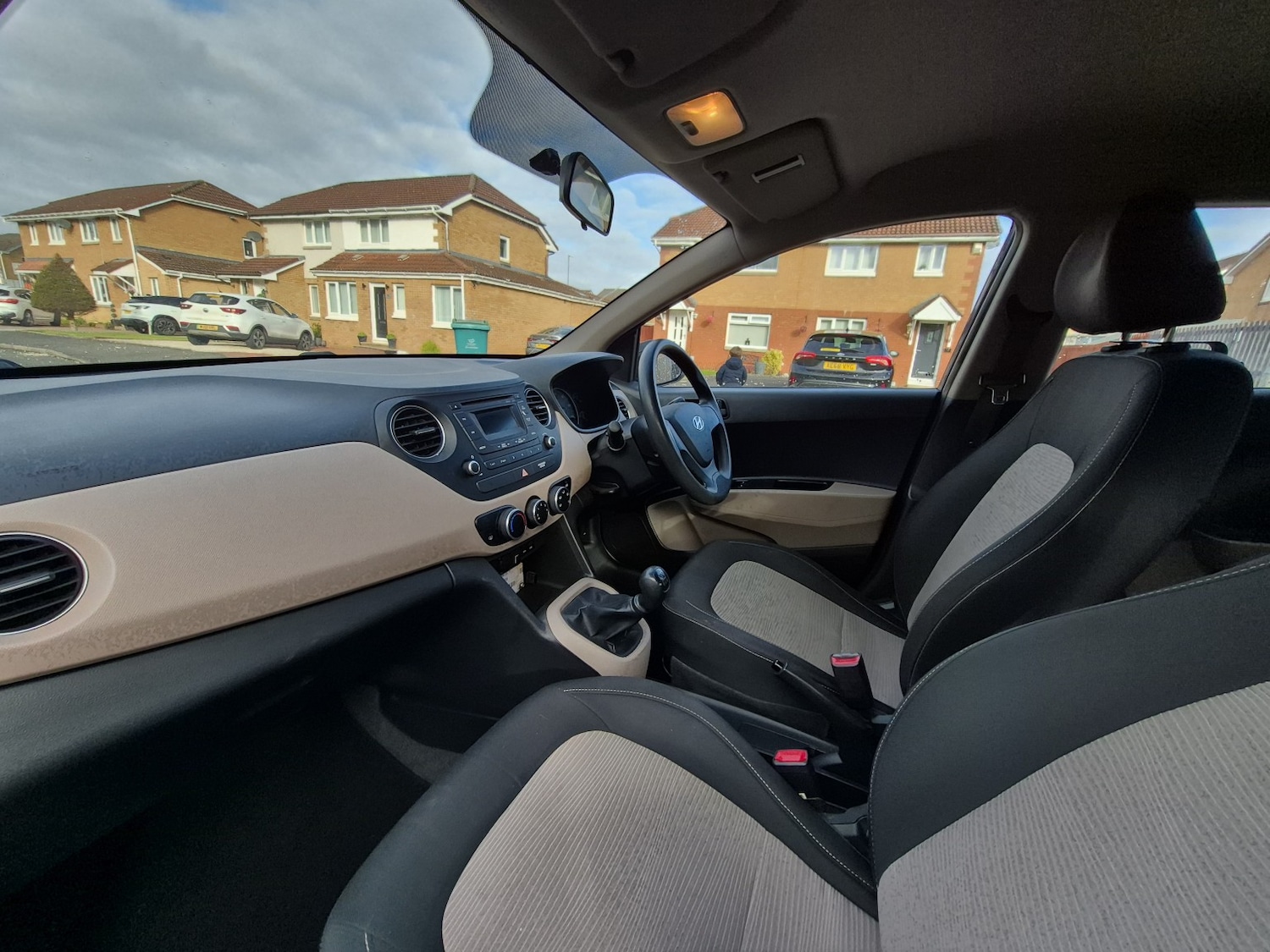 Used Hyundai i10 2016 for sale - 77798584: Photo 18