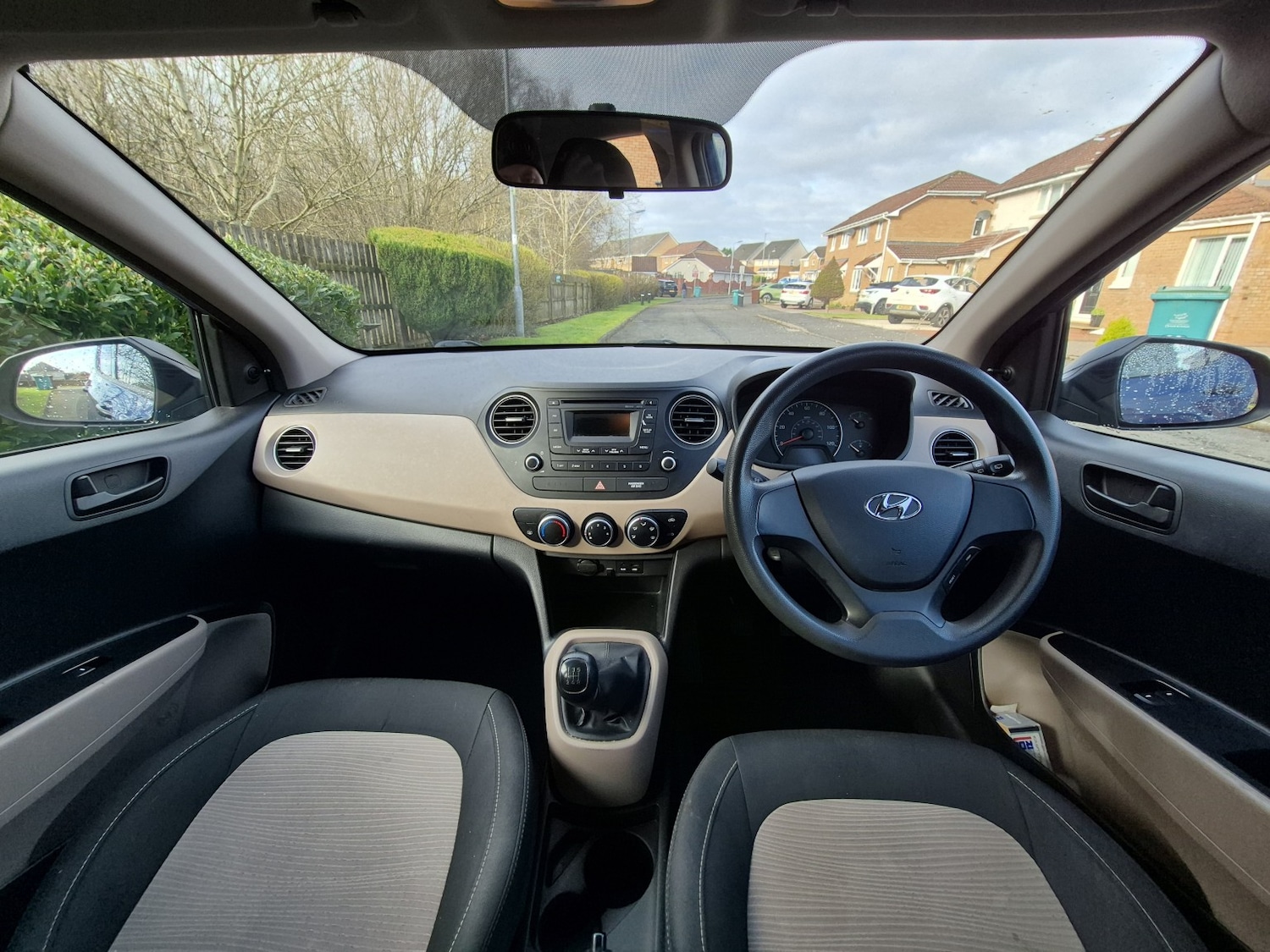 Used Hyundai i10 2016 for sale - 77798584: Photo 19