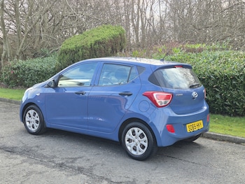 Used Hyundai i10 2016 for sale - 77798584: Photo