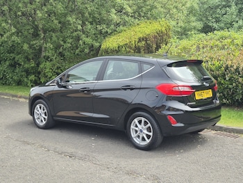 Used Ford Fiesta 2017 for sale - 78727119: Photo