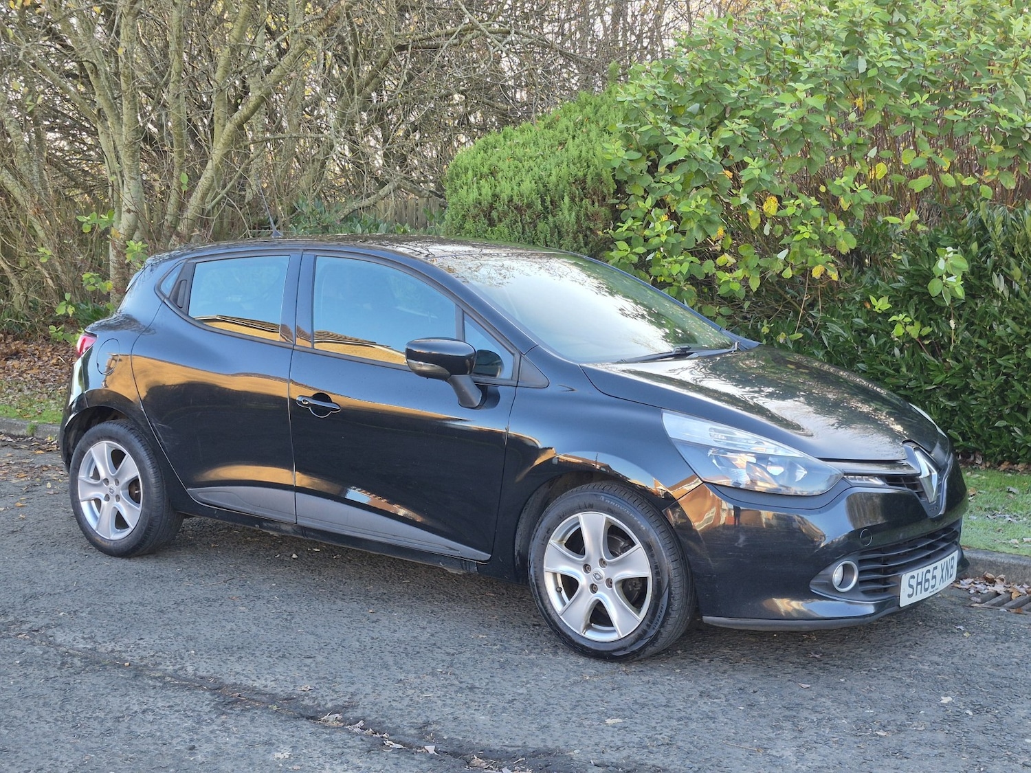 Used Renault Clio 2015 for sale - 76596540: Photo 10